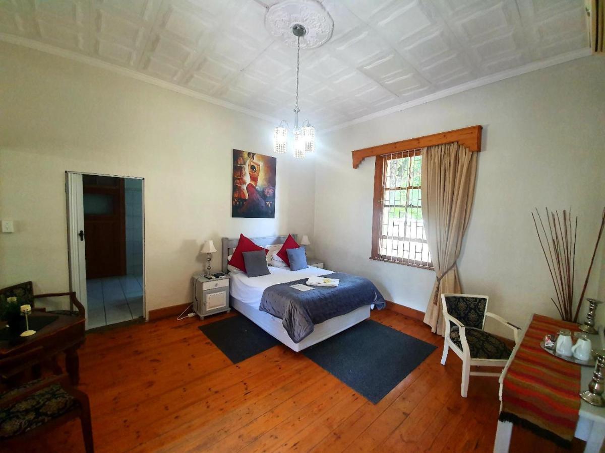 Castello Guesthouse Vryburg Екстериор снимка