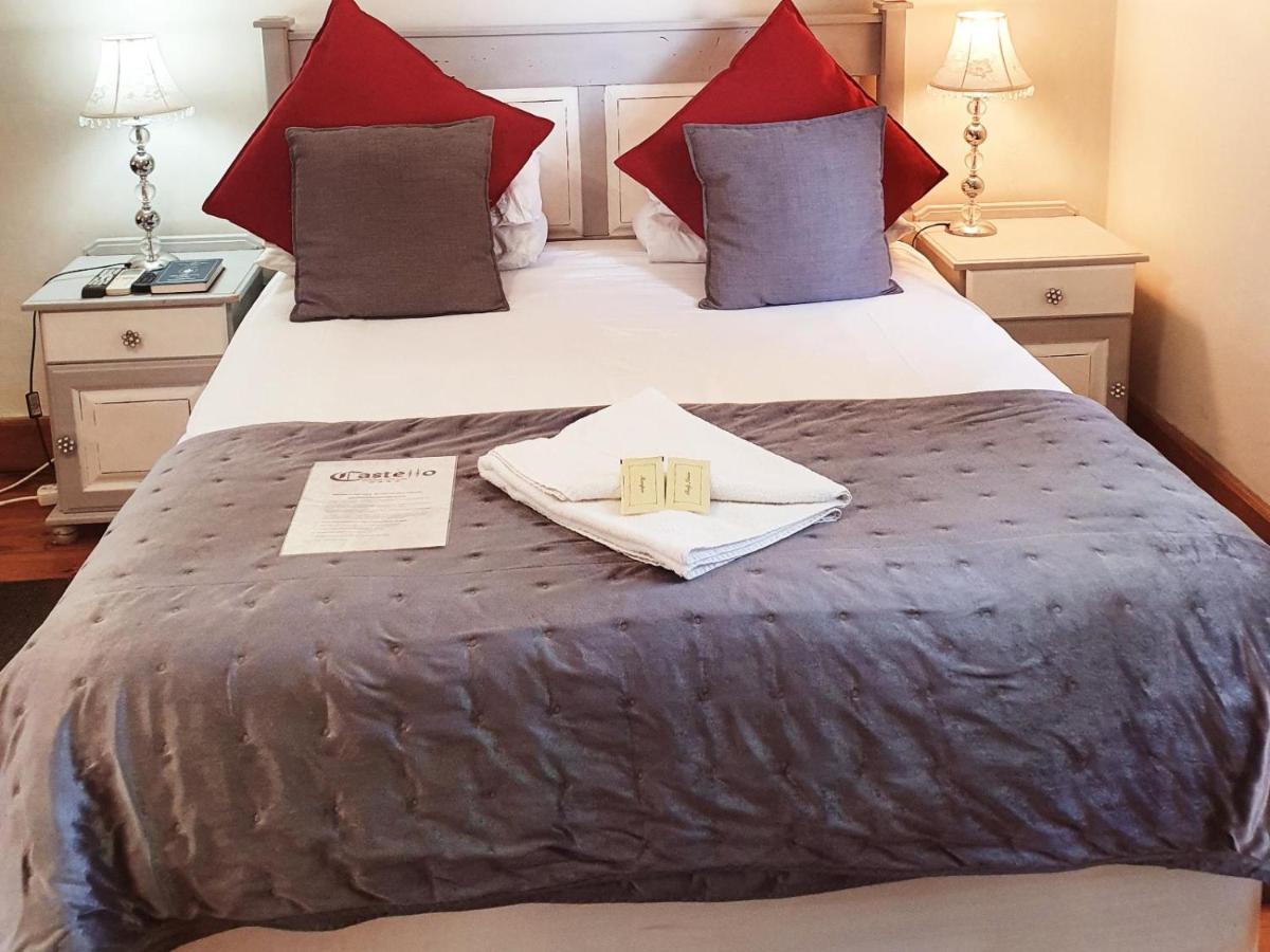 Castello Guesthouse Vryburg Екстериор снимка