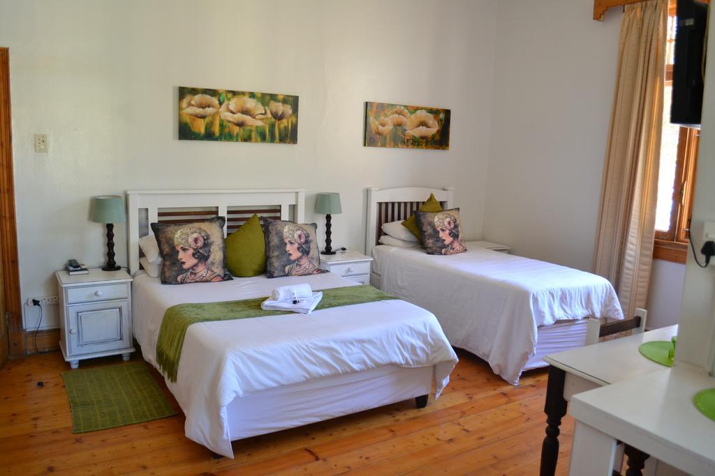 Castello Guesthouse Vryburg Екстериор снимка
